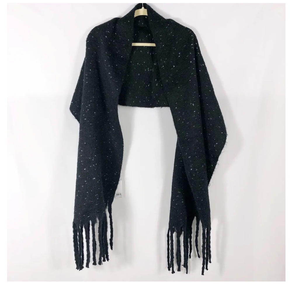 BP Scarf with fringe